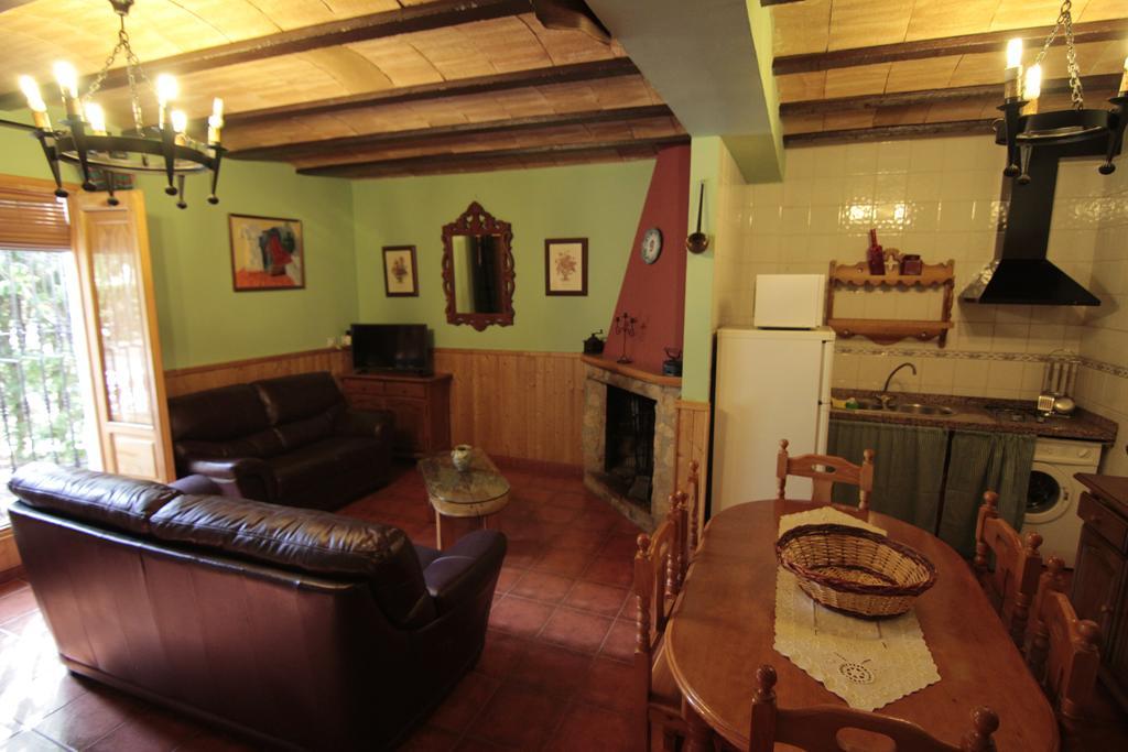 Mesoncillo Neo Villa Hornos Exterior foto