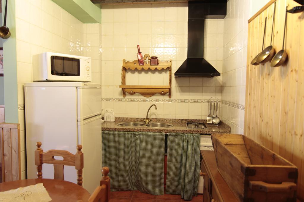 Mesoncillo Neo Villa Hornos Exterior foto